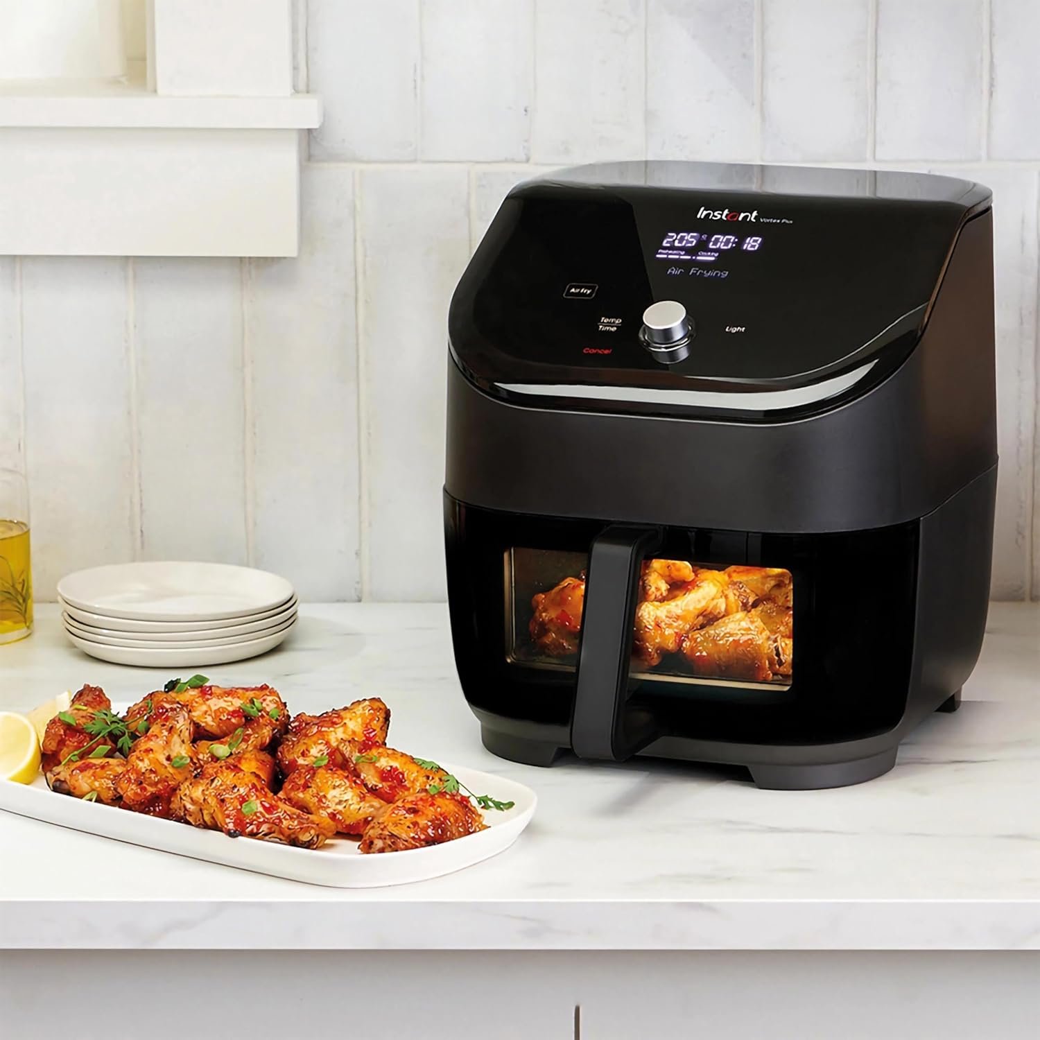 Detalle del diseño y ventana ClearCook de la Instant Vortex Plus