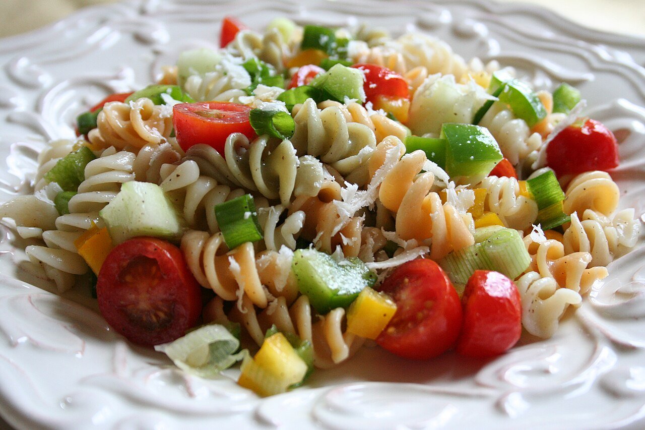 Ensalada de pasta con verduras