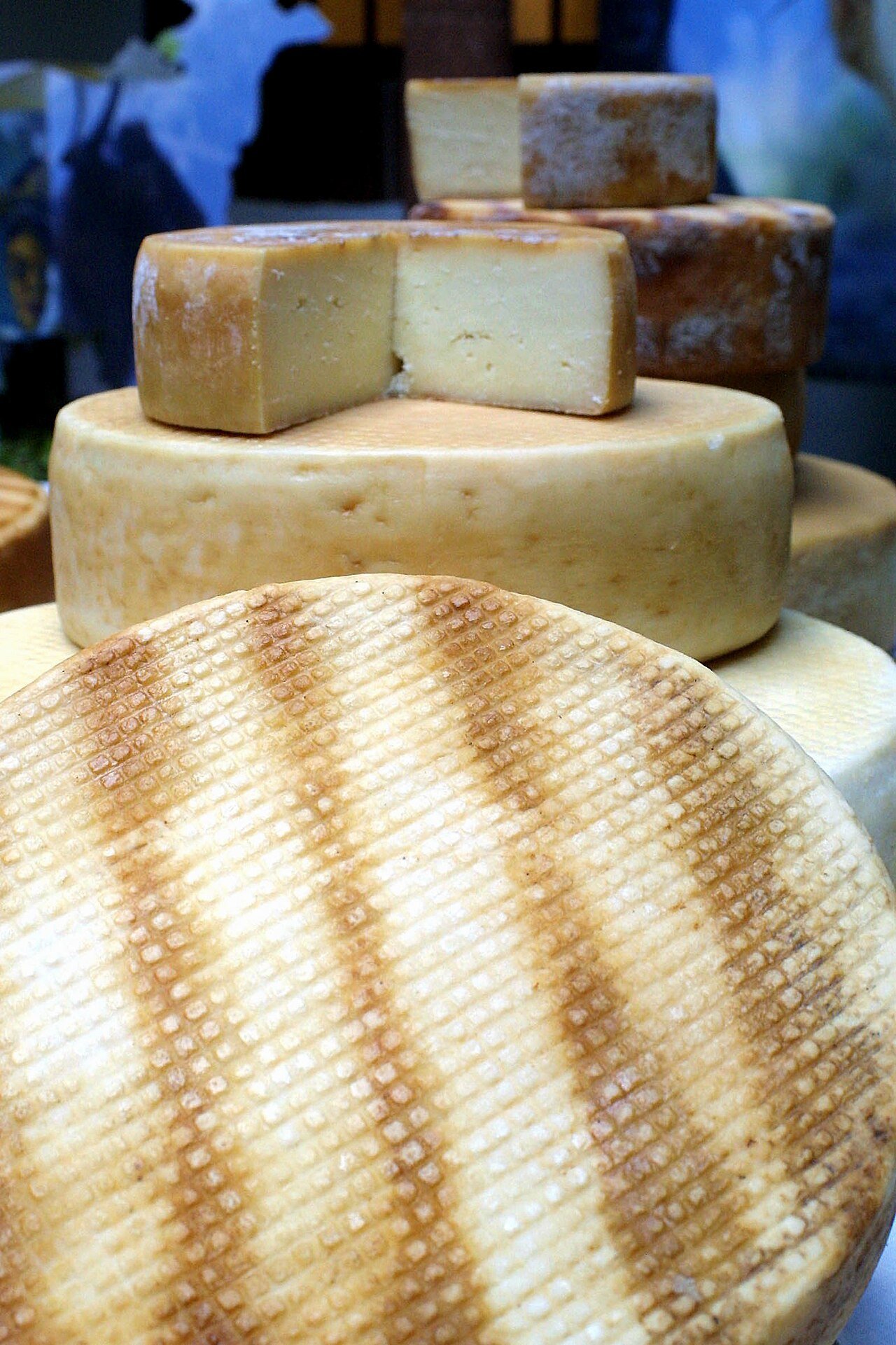 Quesos canarios curados, queso palmero